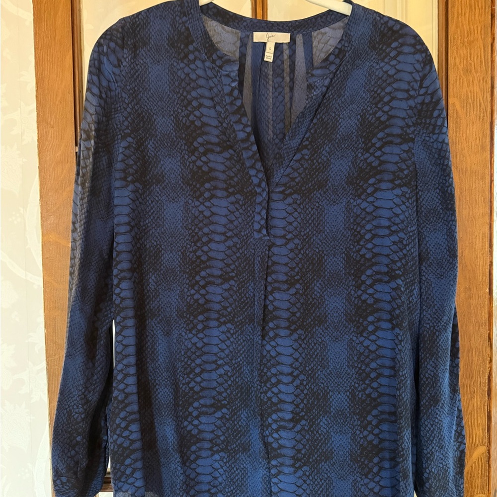 Joie Navy and Black Patterned Blouse